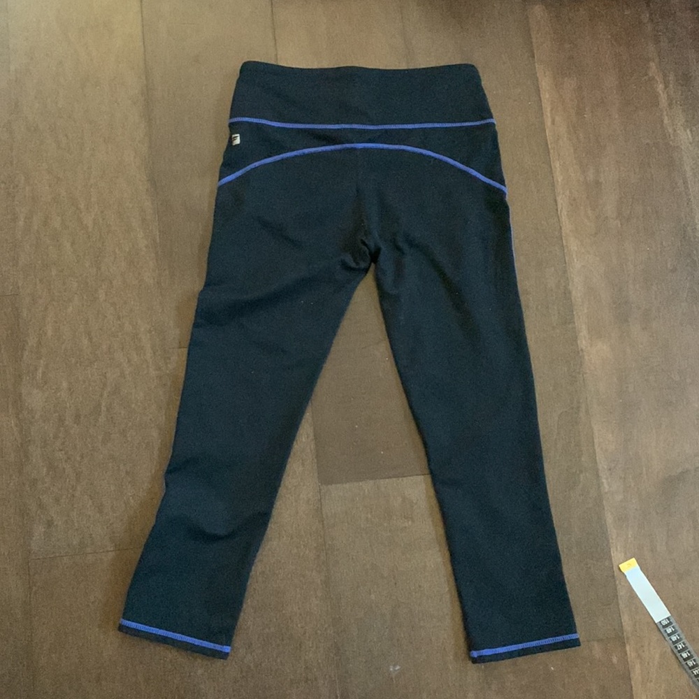 Fabletics black and royal blue cropped leggings size XS
